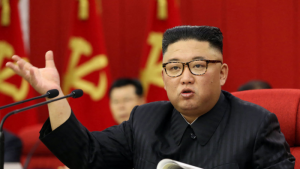 Read more about the article Coreea de Nord se declară stat nuclear, iar Kim Jong Un a primit butonul roșu