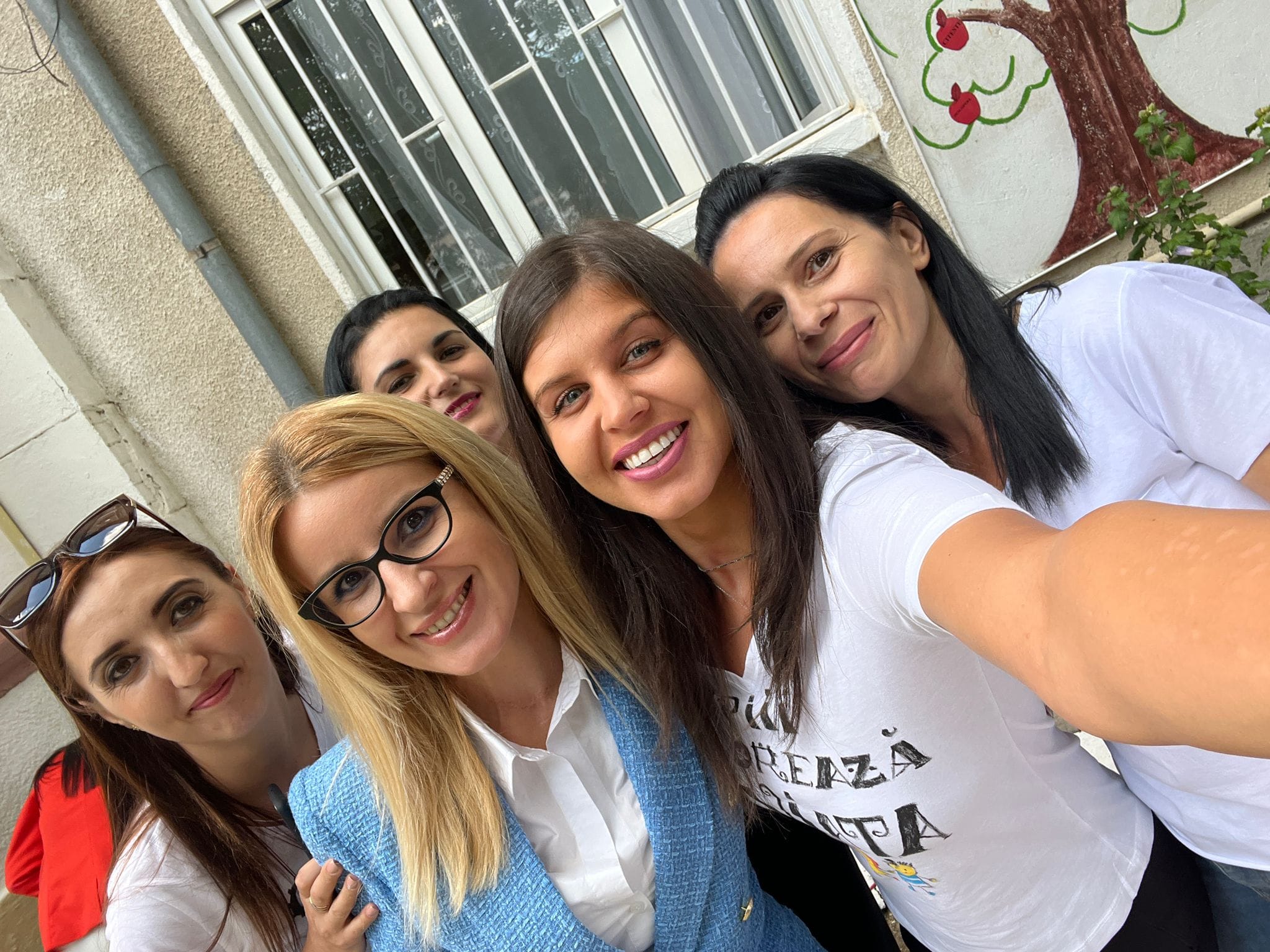 You are currently viewing Monica Ilie, viceprimar Târgoviște: Numai împreună cu profesorii puteţi face din copiii dumneavoastră oameni performanţi