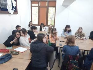 Read more about the article Colaborare între Centrul Antidrog Dâmbovița, DSP și Colegiul Național „Ienachiță Văcărescu”