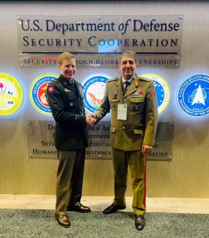 Read more about the article Șeful Forțelor Terestre Române, prezent la AUSA Annual Meeting 2022, în Washington, DC