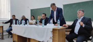 Read more about the article Corneliu Ștefan: La Mogoșani, proiectele de apă și apă menajeră, drumuri și multe alte investiții lipsesc cu desăvârșire