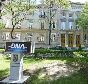 Read more about the article Fostul manager al Institutului Socola, trimis în judecată de DNA pentru abuz în serviciu