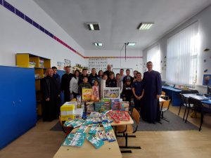 Read more about the article DAR CU DAR SE FACE SCARĂ SPRE CER! NOI GESTURI DE FILANTROPIE, ÎN ARHIEPISCOPIA TÂRGOVIȘTEI