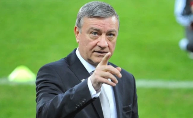You are currently viewing Mircea Sandu speră că va învinge cancerul și a treia oară