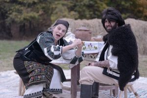 Read more about the article Aseară a rulat, în premieră, la Cinema Independența „Capra cu trei iezi”, regizat de un dâmbovițean și filmat la Malu cu Flori