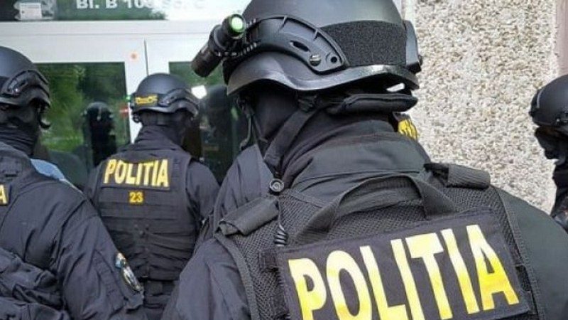 You are currently viewing Bătaie cu bâte și furci, la Românești! Poliția a intervenit!