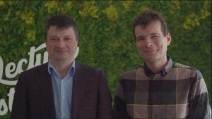 Read more about the article Astăzi, la Avangarda, violonistul Alexandru Tomescu va povesti ce planuri are cu cabana Caraiman