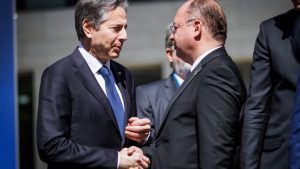 Read more about the article Bogdan Aurescu va avea consultări politice cu Antony Blinken, marți, la București