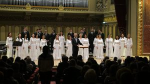 Read more about the article Monica Ilie, viceprimar: Maestrul Voicu Enăchescu a schimbat Corul „Preludiu” cu un alt Cor, al Îngerilor, care, cu siguranță, vor asculta de bagheta sa magică
