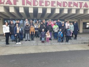 Read more about the article Copiii Centrului de zi „Sfânta Maria”, la Cinema Independența