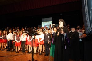 Read more about the article A AVUT LOC CONCERTUL TRADIȚIONAL DE COLINDE AL ȘCOLILOR DE TEOLOGIE DIN ARHIEPISCOPIA TÂRGOVIȘTEI