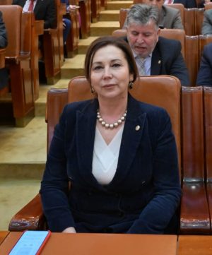 Read more about the article Carmen Holban: este o premieră a ultimei perioade faptul că, înainte de finalul unui an, bugetul ajunge în Parlament