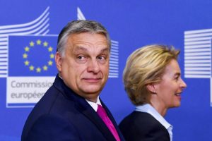 Read more about the article Ungaria a blocat prin veto ajutorul financiar în valoare de 19 miliarde de euro oferit Ucrainei de către UE