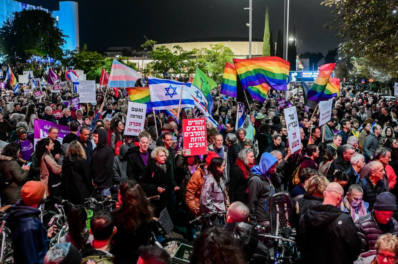 You are currently viewing Proteste de amploare la Tel Aviv împotriva guvernului condus de Benjamin Netanyahu