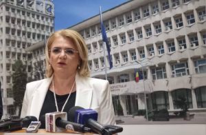 Read more about the article VIDEO Prima femeie prefect a județului Dâmbovița, bilanț, la un an de mandat
