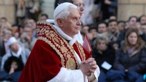 Read more about the article Vaticanul a anunțat cum se vor desfășura funeraliile Papei Benedict al XVI-lea
