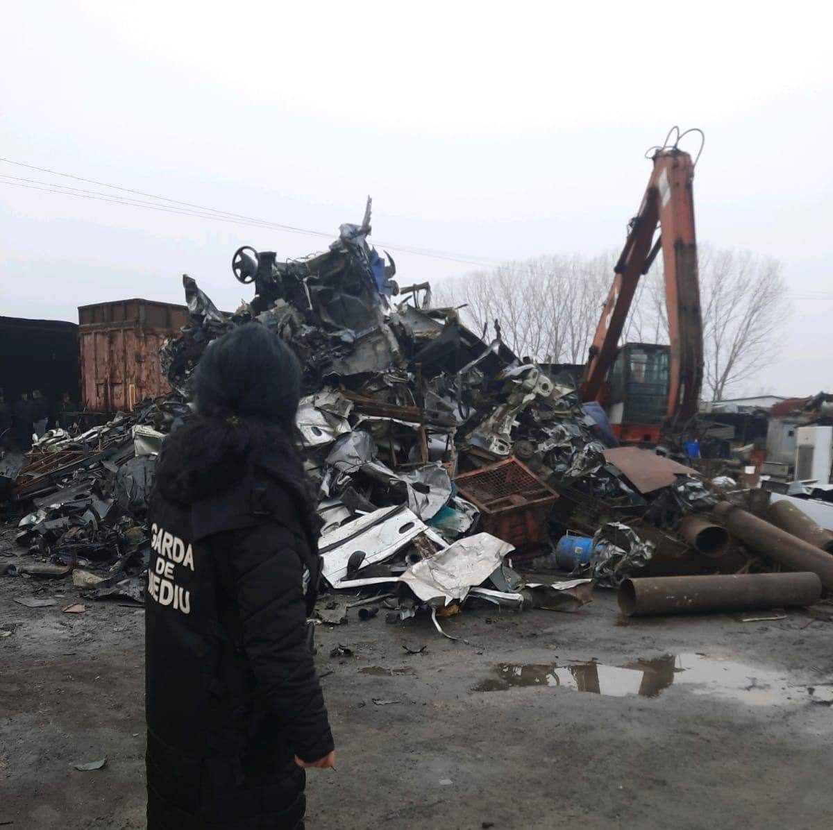 You are currently viewing Sancțiuni la firme din Găești care colectează metal și mașini scoase din uz