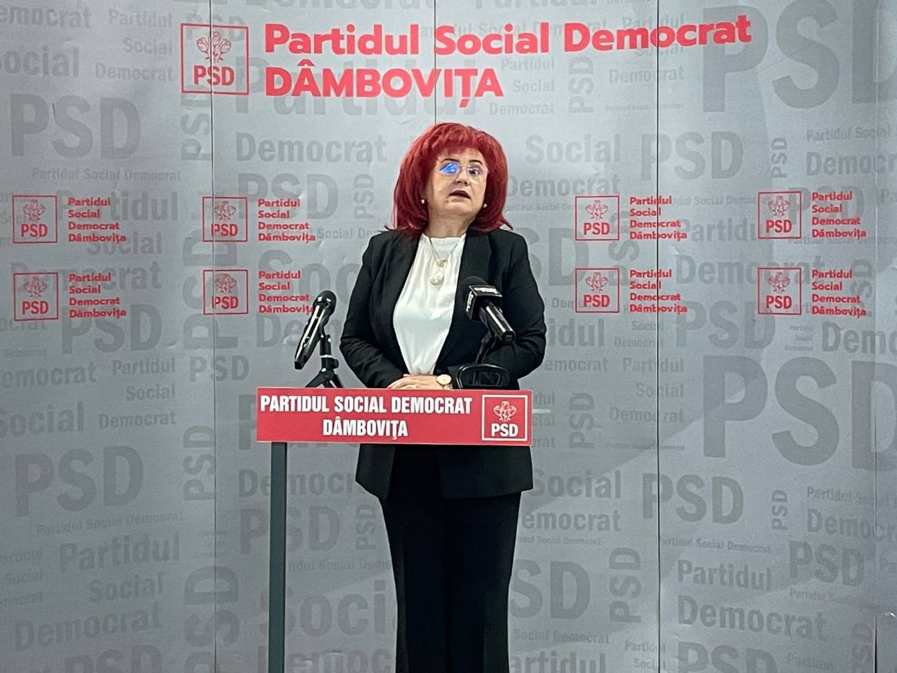 You are currently viewing Inspector general ISJ Dâmbovița: Nu încurajăm inițiativele comitetelor de părinți de a strânge bani, pentru școală și nici nu își au sensul