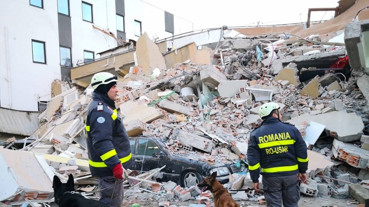You are currently viewing România trimite a doua echipă de salvare în Turcia