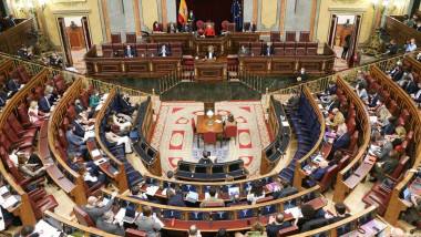 You are currently viewing Lege nouă în Spania: schimbarea genului este posibilă de la vârsta de 16 ani, printr-o simplă declaraţie administrativă