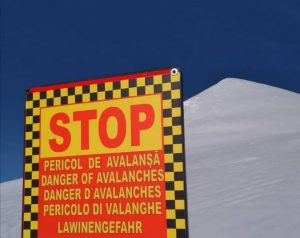 Read more about the article Atenție, este pericol mare de avalanșe, în Munții Bucegi