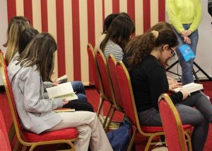 Read more about the article La Biblioteca Județeană din Târgoviște, a fost inaugurat, astăzi, clubul de lectură „Book Club”