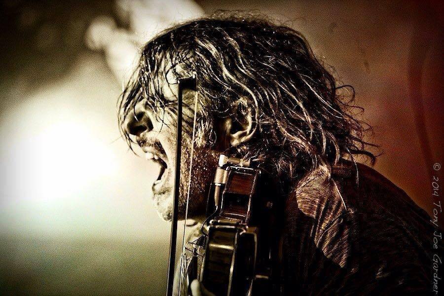 You are currently viewing Celebrul violonist Farfarello vine la Târgoviște