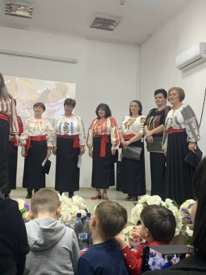 Read more about the article Comunitatea din Nucet a participat, ieri, la Nunta lui Dragobete