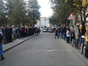 Read more about the article Copilul agresiv de la Școala Coresi va fi mutat la o altă unitate școlară