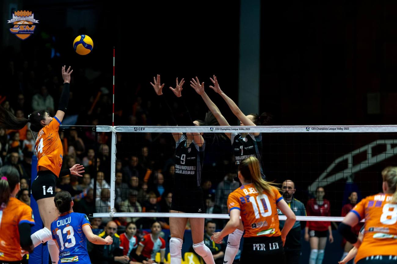 You are currently viewing Voleibalistele de la CSM Târgoviște, duel cu CSM București în play-off-ul Diviziei A1
