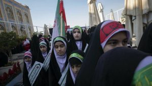 Read more about the article Peste 300 de eleve din Iran au fost otrăvite în ultimele două zile