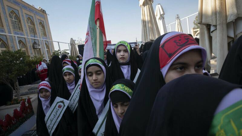 You are currently viewing Peste 300 de eleve din Iran au fost otrăvite în ultimele două zile
