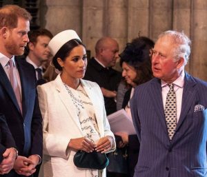Read more about the article Regele Charles III interzice lui Harry şi Meghan accesul în reşedinţa lor din Marea Britanie