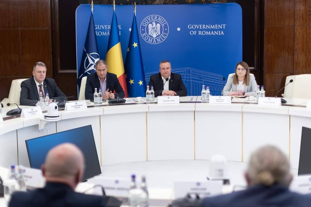 You are currently viewing Nicolae Ciucă, întâlnire de lucru cu grupul parlamentar al minorităților naționale
