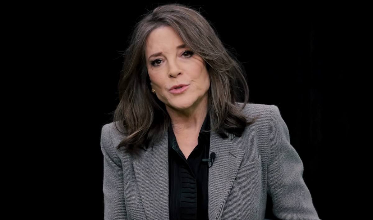 You are currently viewing Democrata Marianne Williamson intră în cursa pentru Casa Albă