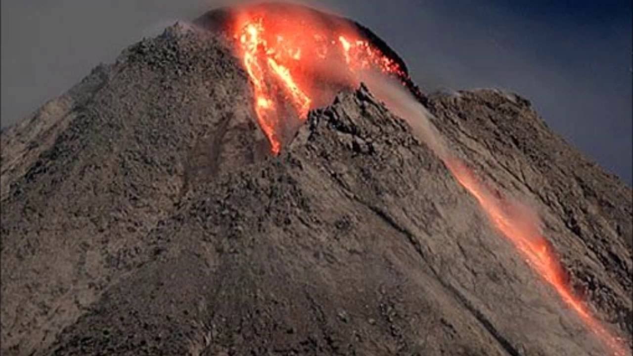 You are currently viewing Vulcanul Merapi din Indonezia a erupt din nou