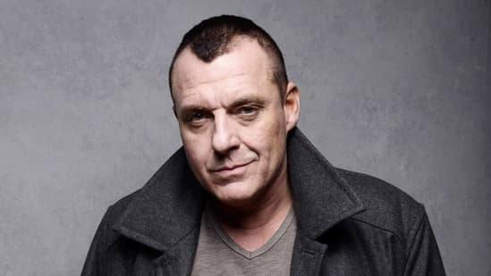 You are currently viewing A murit actorul american Tom Sizemore, cunoscut pentru rolul său în ”Salvaţi soldatul Ryan”