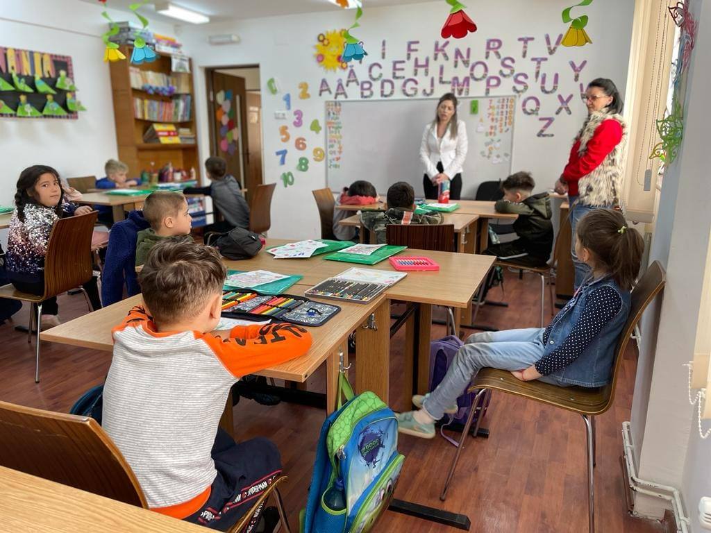 You are currently viewing Lecție de igienă, pentru micii beneficiari ai Centrului de Zi Aninoasa