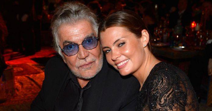 You are currently viewing Roberto Cavalli, tată pentru a șasea oară, la 82 de ani