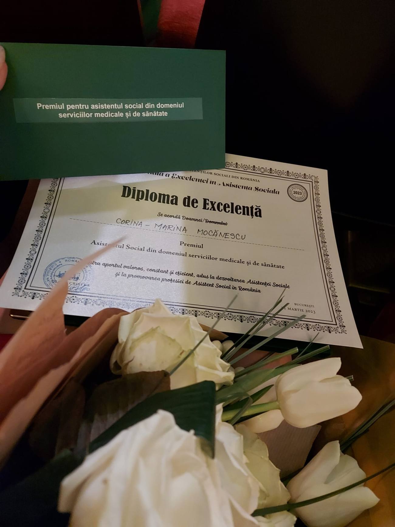 You are currently viewing Dâmbovițeanca Corina Marina Mocănescu este „Asistentul social al anului din domeniul serviciilor medicale și de sănătate”