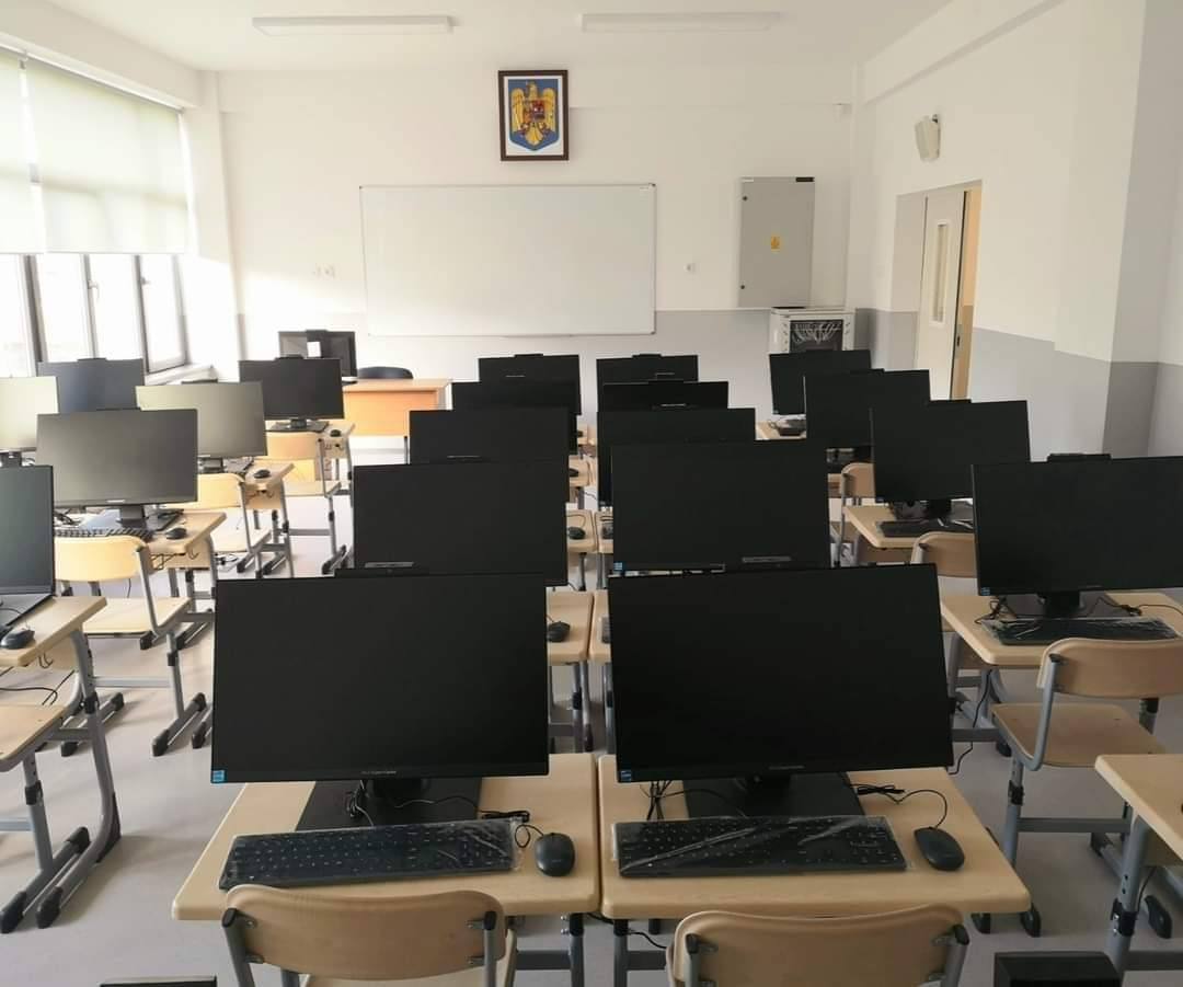 You are currently viewing Aproape 36 de milioane de lei, pentru învățământul târgoviștean