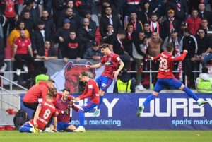 Read more about the article CSA Steaua, lider în Liga a II-a