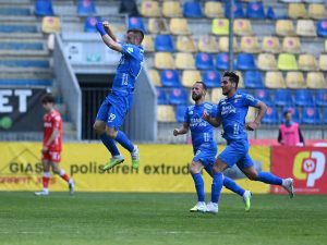 Read more about the article Chindia Târgoviște, succes important cu UTA Arad în play-out. „Dubla” lui Popa a făcut diferența