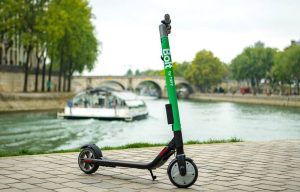 Read more about the article Parisul, prima capitală europeană care interzice trotinetele electrice de închiriat
