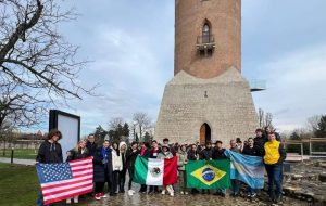 Read more about the article 12 tineri de peste ocean, în vizită, la Târgoviște, prin programul Rotary Youth Exchange