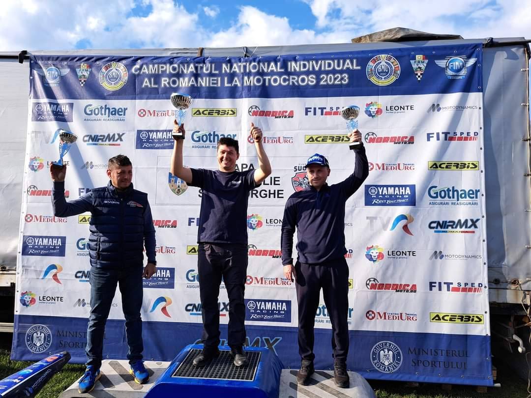 You are currently viewing „FLACĂRA MORENI” PE PODIUM LA PRIMA ETAPĂ DE MOTOCROS DIN ACEST AN