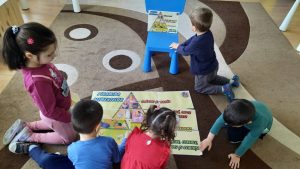 Read more about the article Preșcolarii din Târgoviște, familiarizați cu principiile unei alimentatii sănătoase