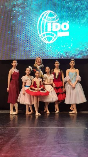 Read more about the article Elevii clasei de balet a Școlii Populare de Arte „Octav Enigărescu” vor reprezenta România la Campionatul European de Dans IDO