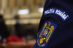 Read more about the article Sute de polițiști dâmbovițeni acționează pentru Sărbători Pascale liniștite