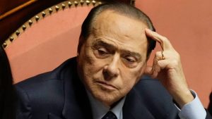 Read more about the article Fostul premier al Italiei, Silvio Berlusconi, este internat la terapie intensivă
